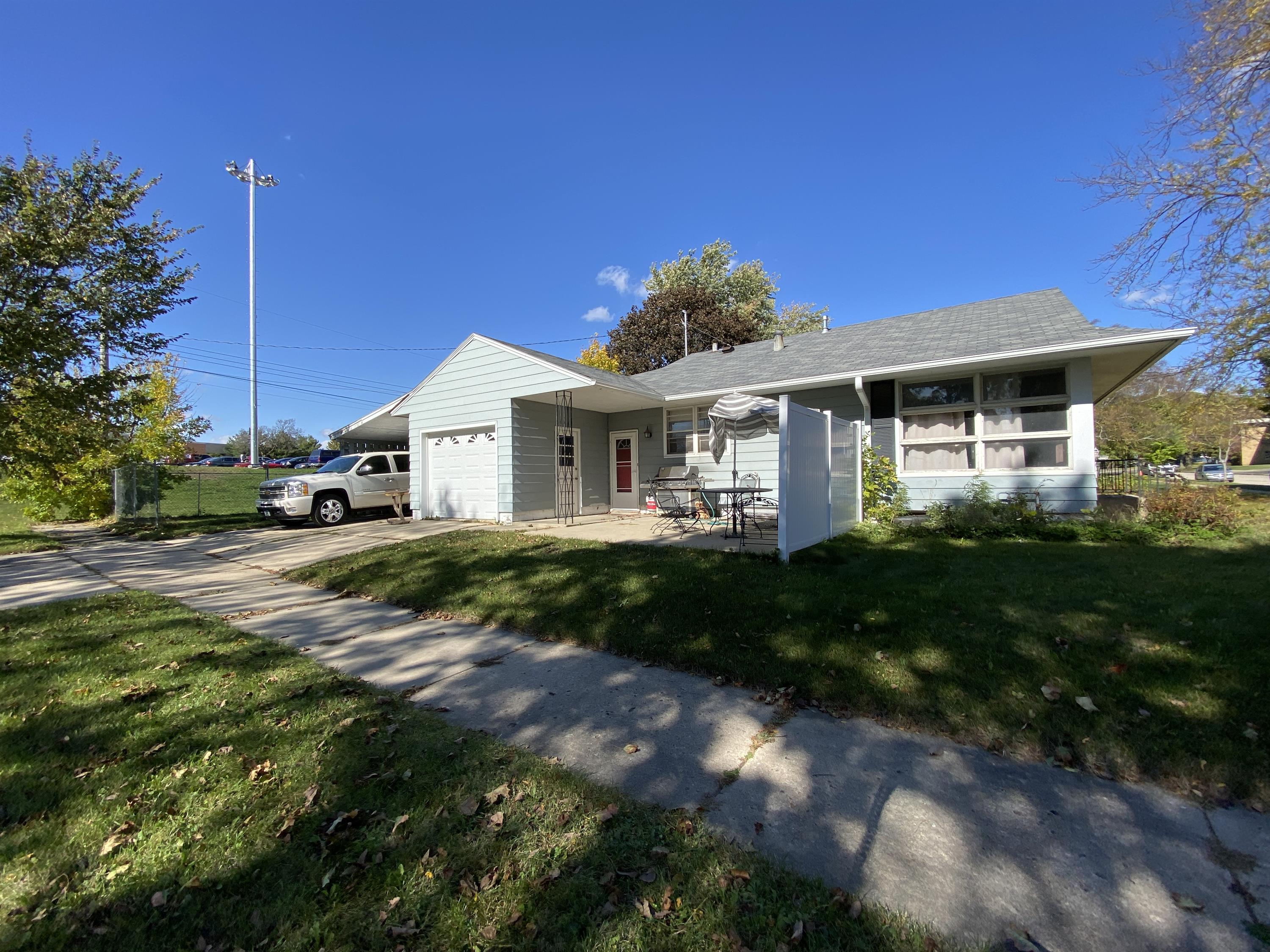 Property thumbnail image
