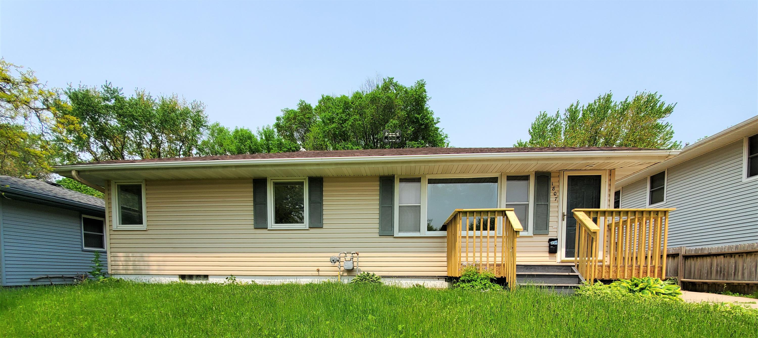 Black Swan Living Property Management