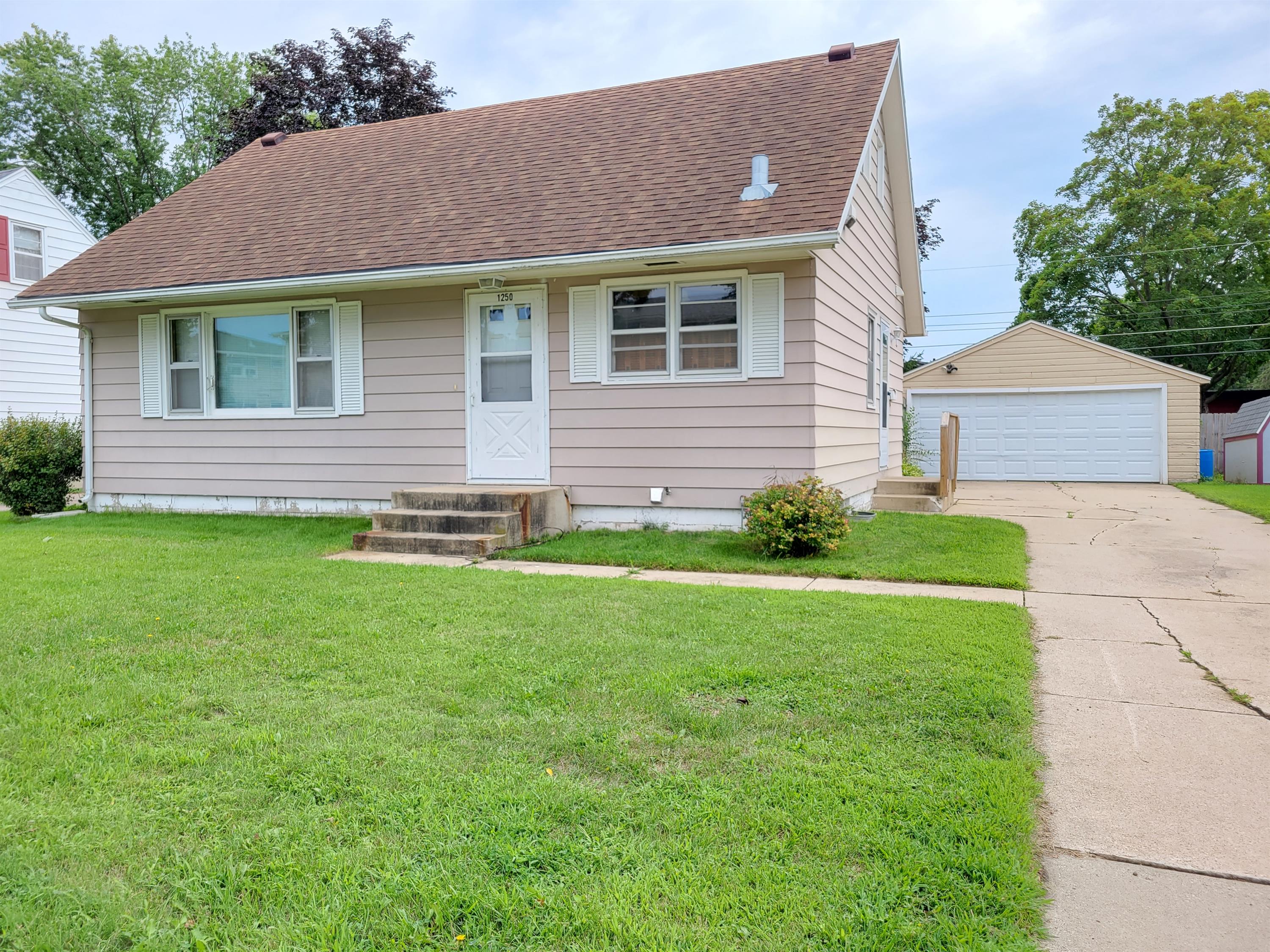 1250 4 1/2 Street Northwest