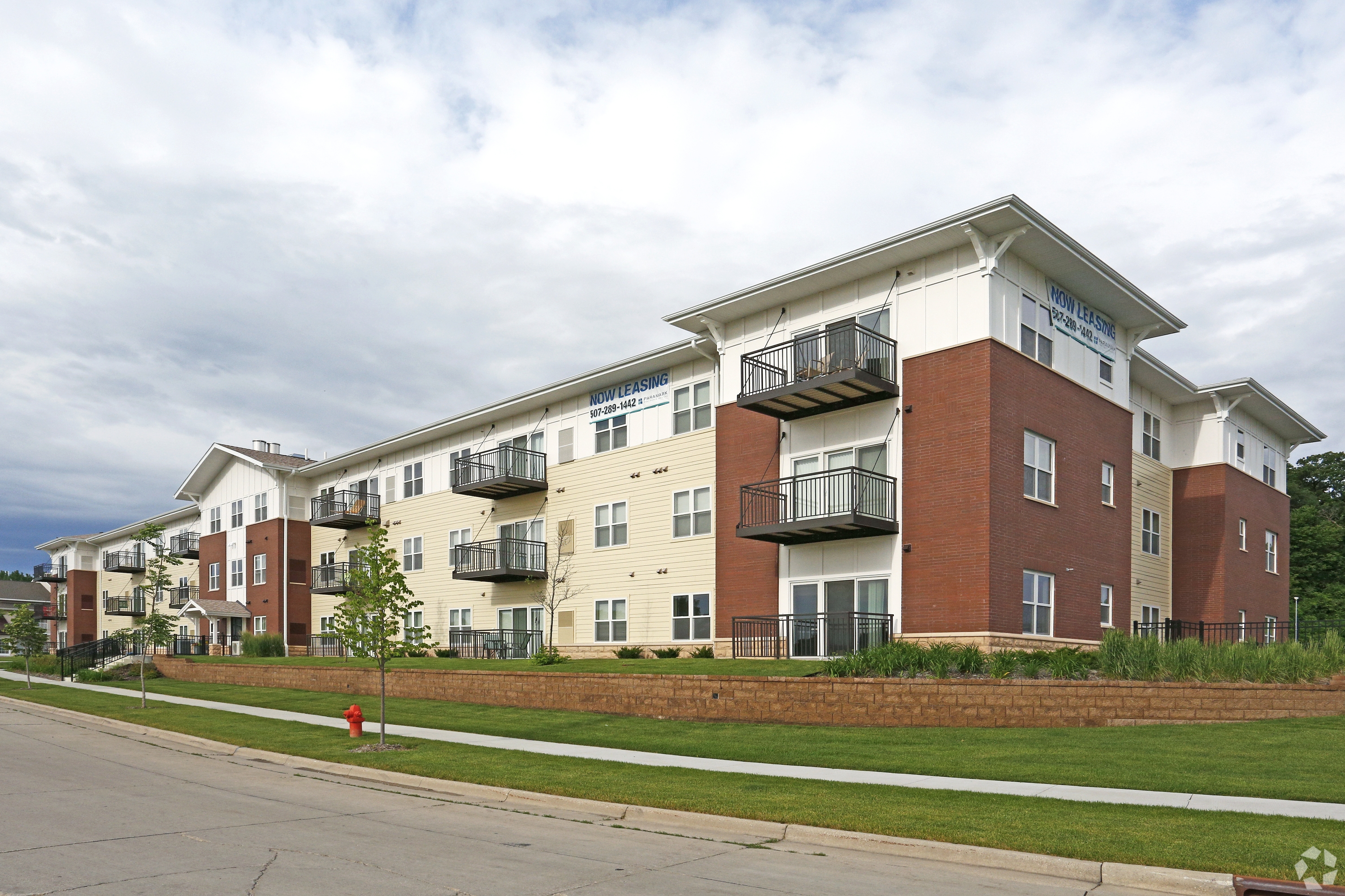 Property thumbnail image