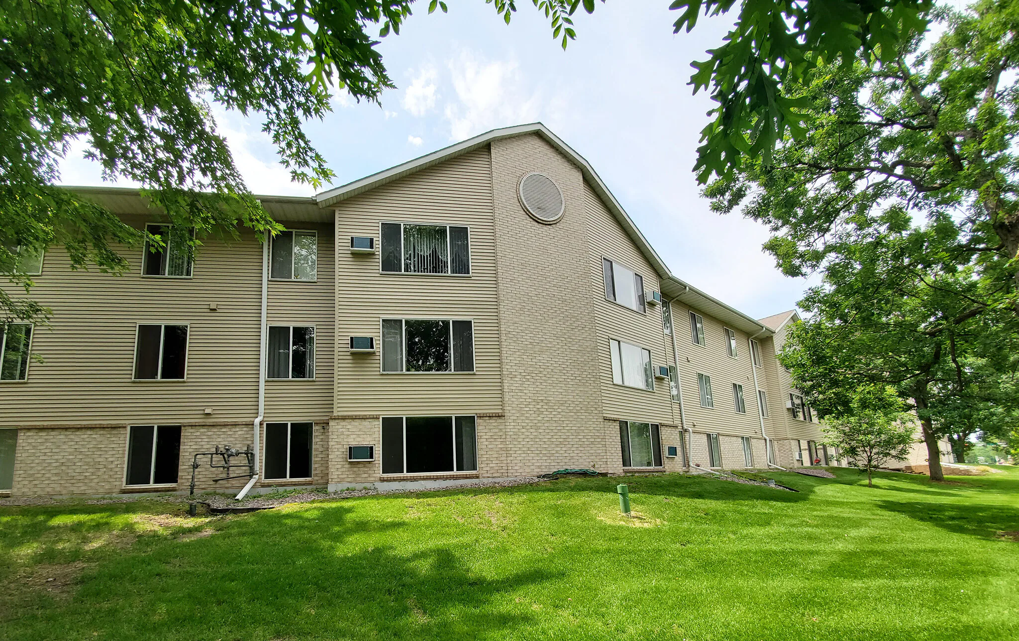 Property thumbnail image
