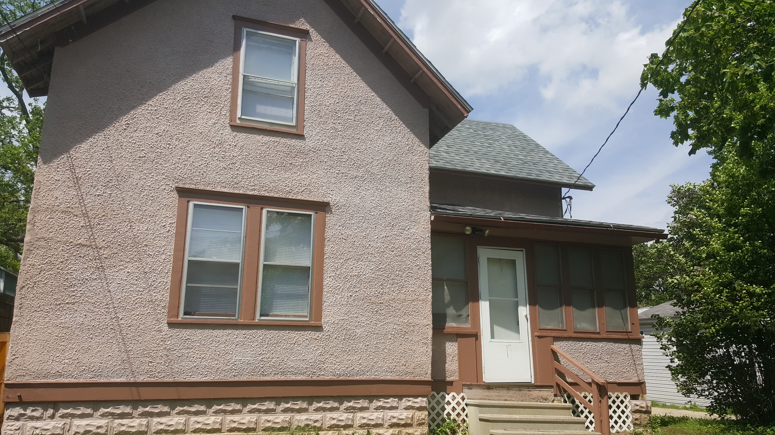 621 5th Avenue Southeast - 1