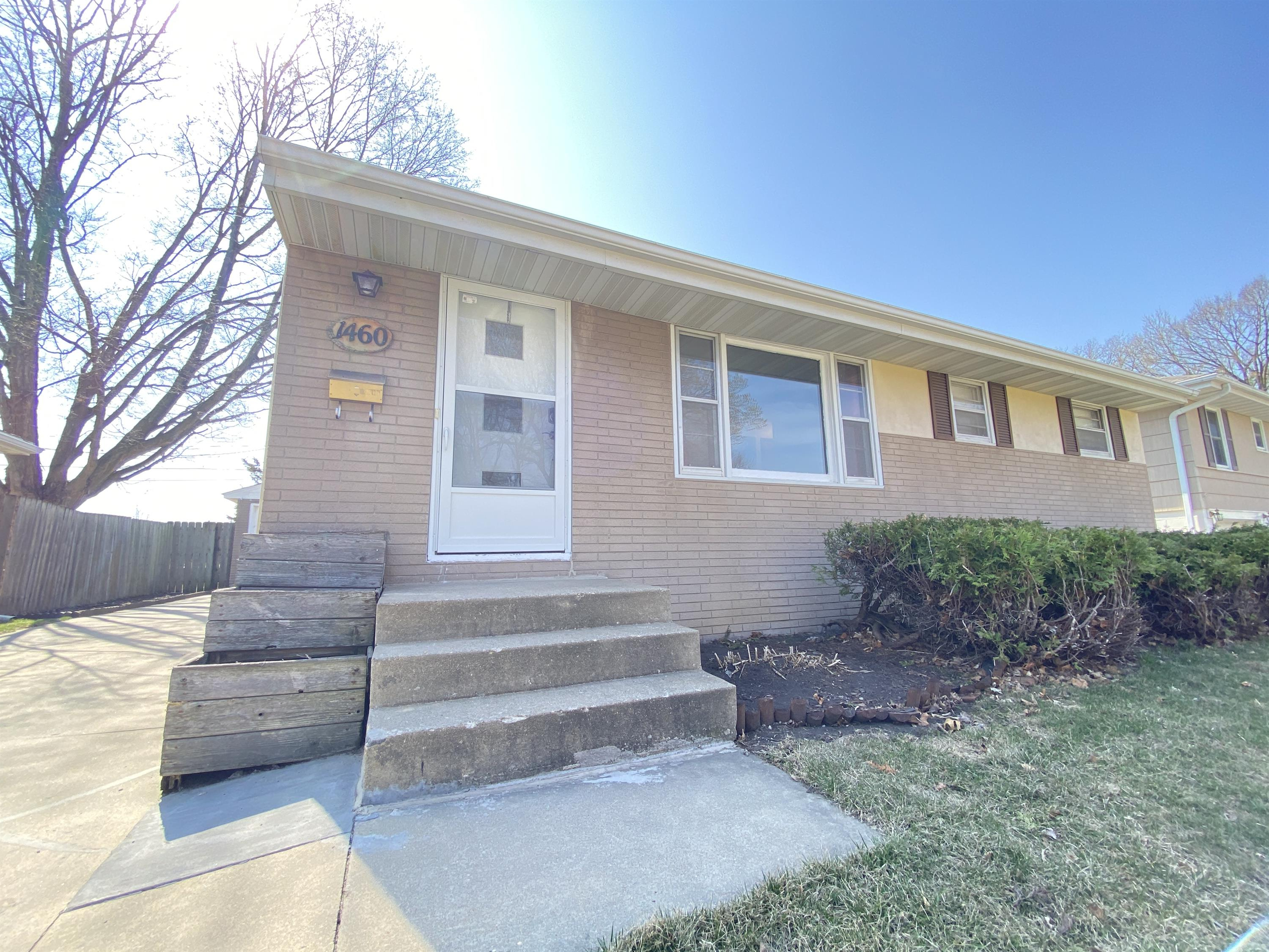 1460 26th Street Northwest