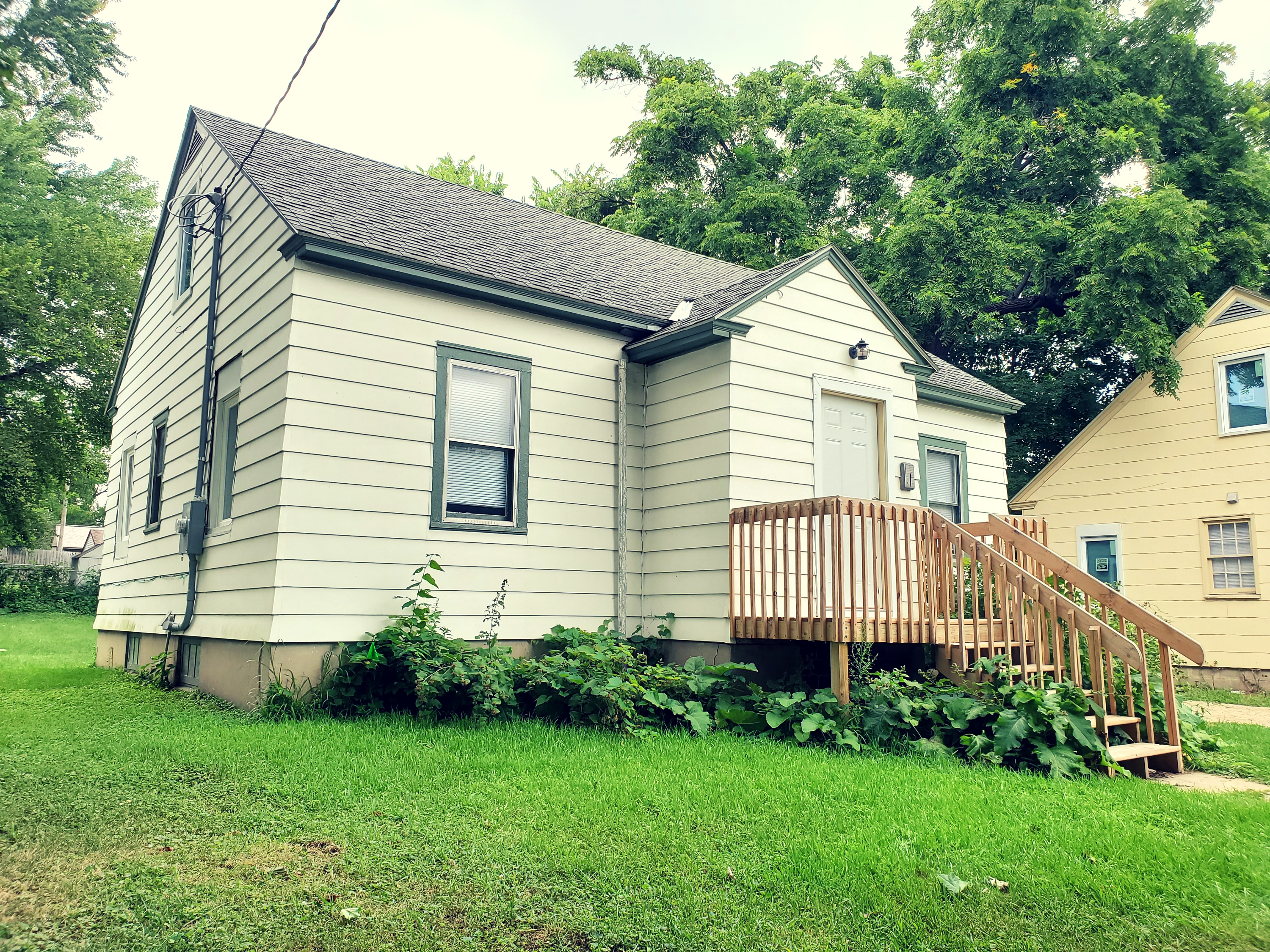 Property thumbnail image