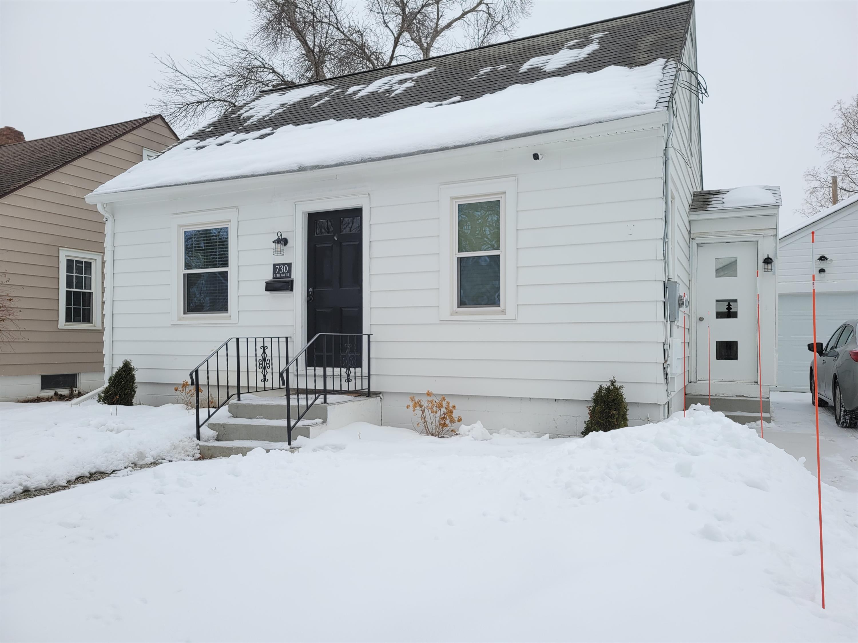 730 11th Avenue Southeast