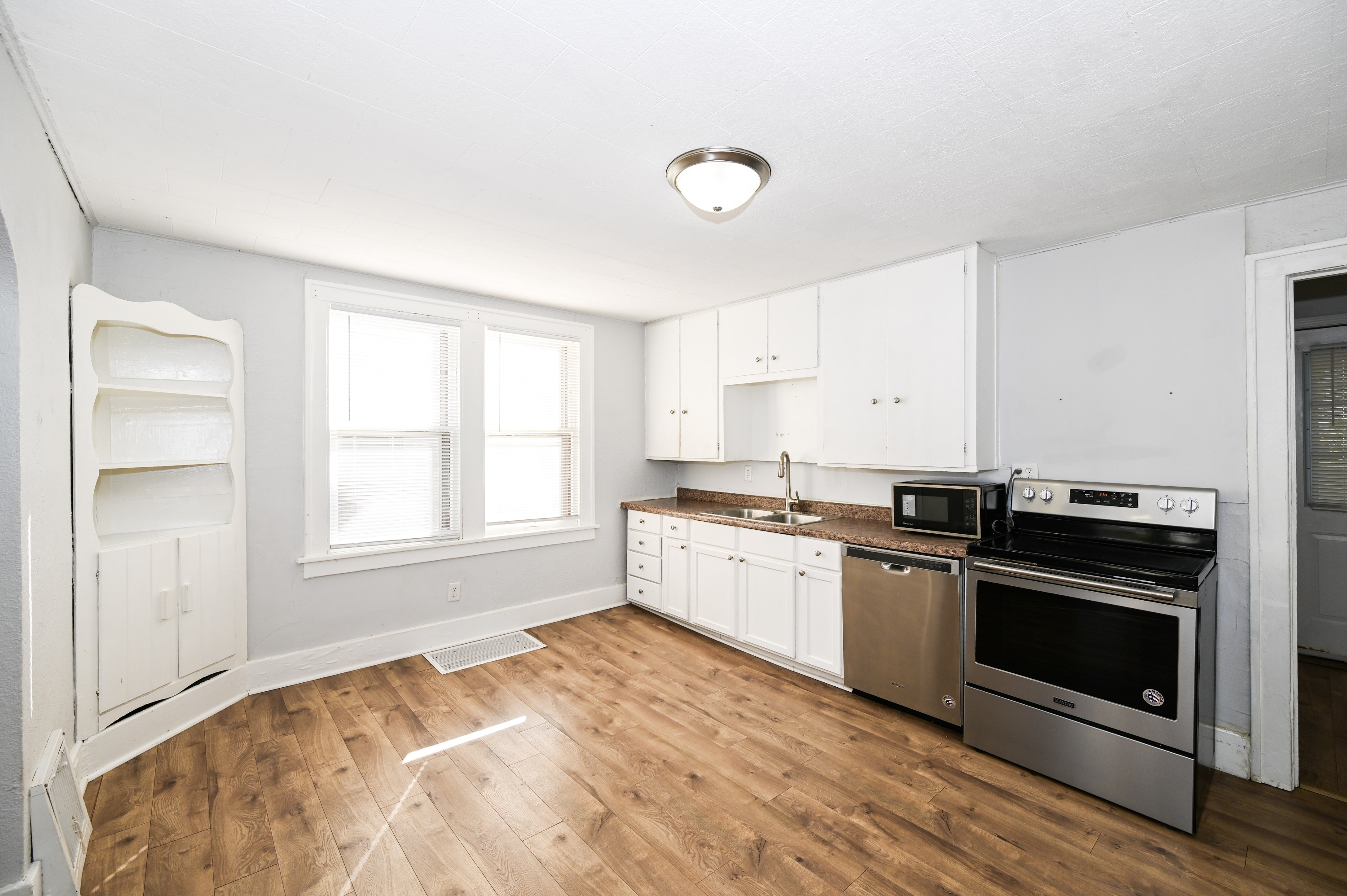 621 5th Avenue Southeast - 1